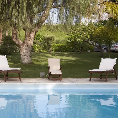 Seta Bed and Breakfast 4*