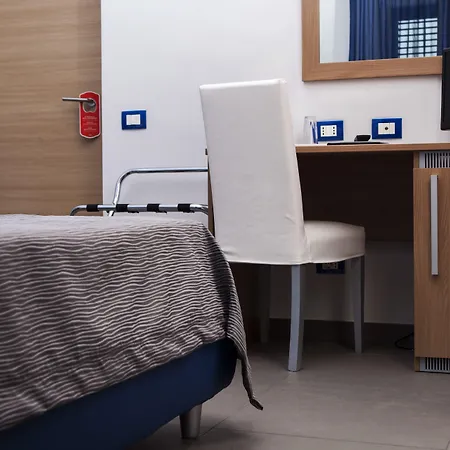 Seta Nocleg ze śniadaniem 4*